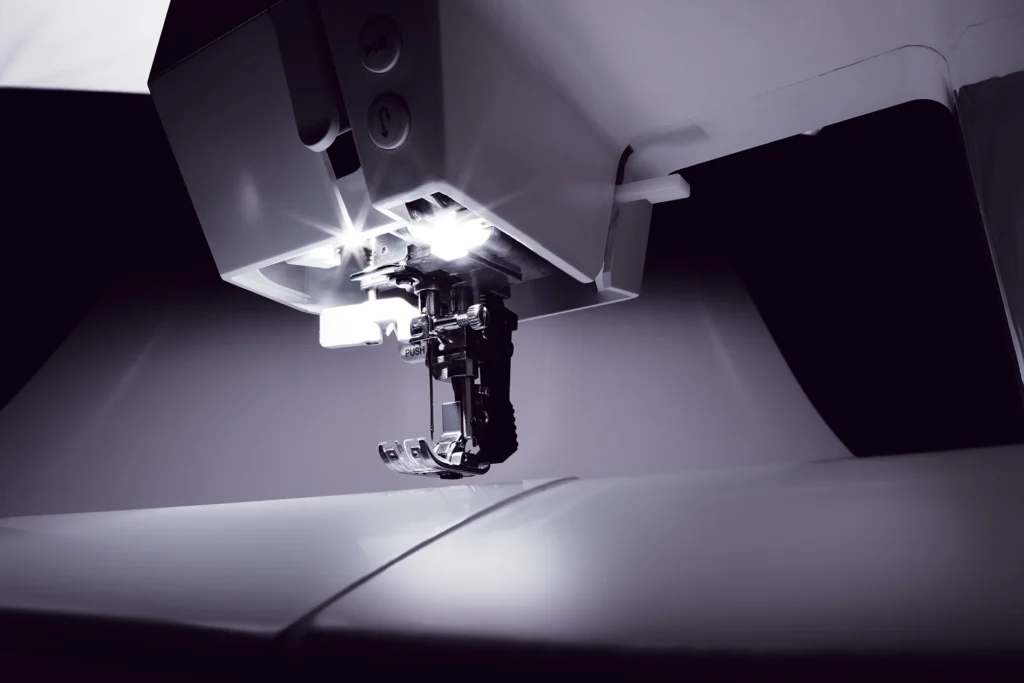 Pfaff Passport 3 Lights