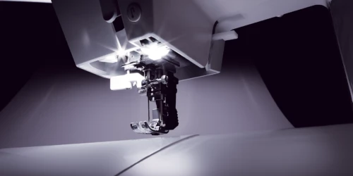 Pfaff Passport 3 Lights