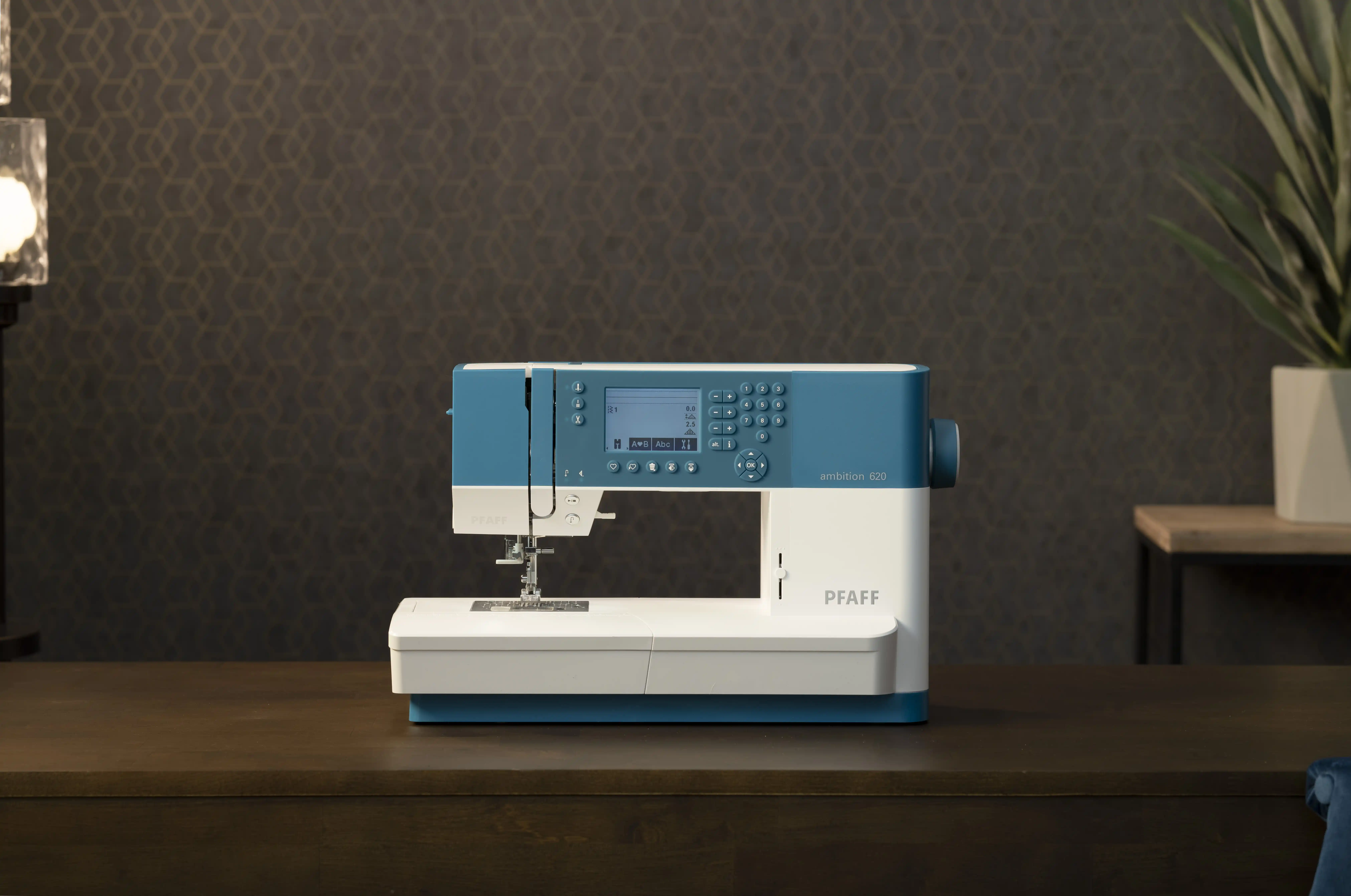 Pfaff Ambition 620 – gallery image