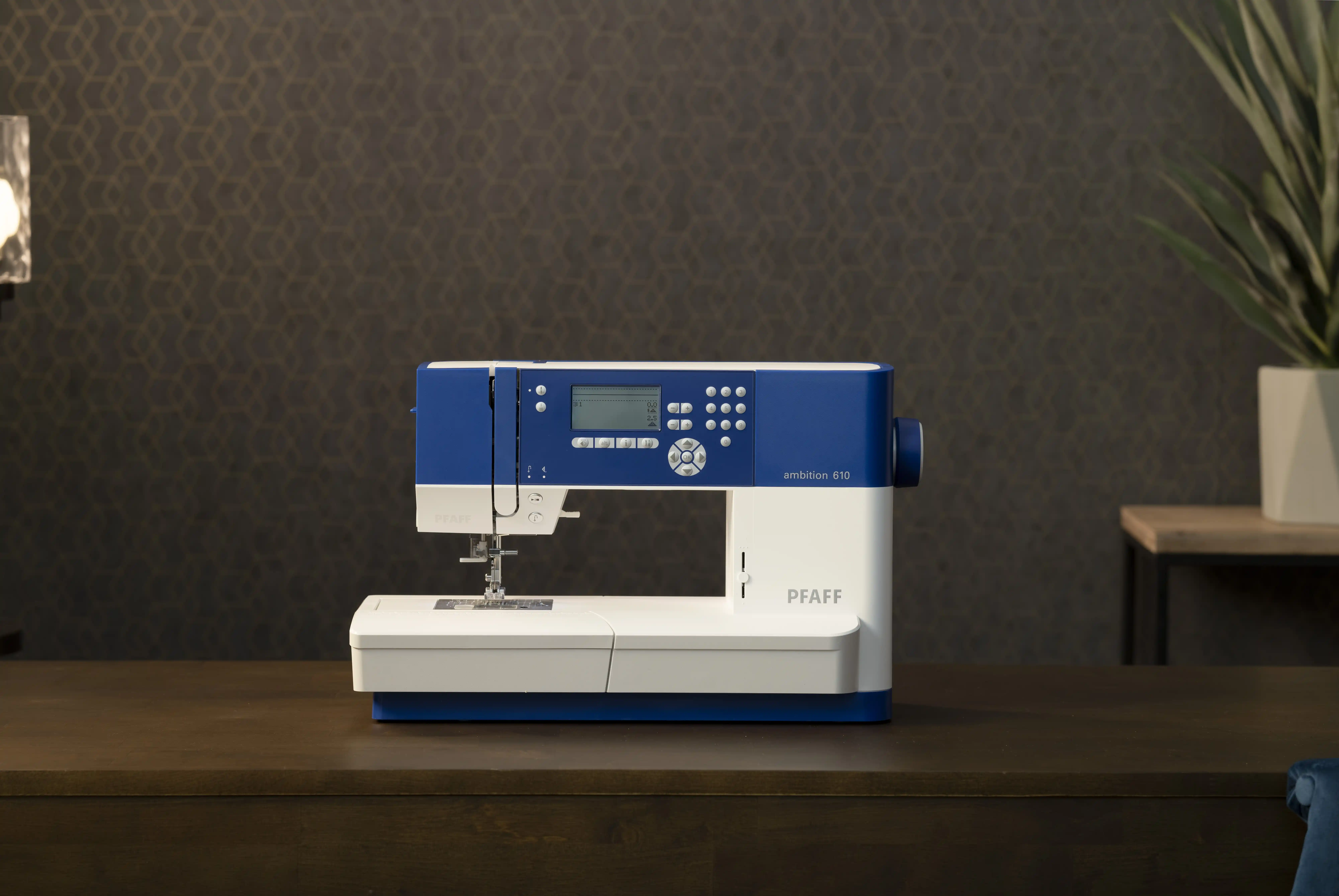 Pfaff Ambition 610 – gallery image