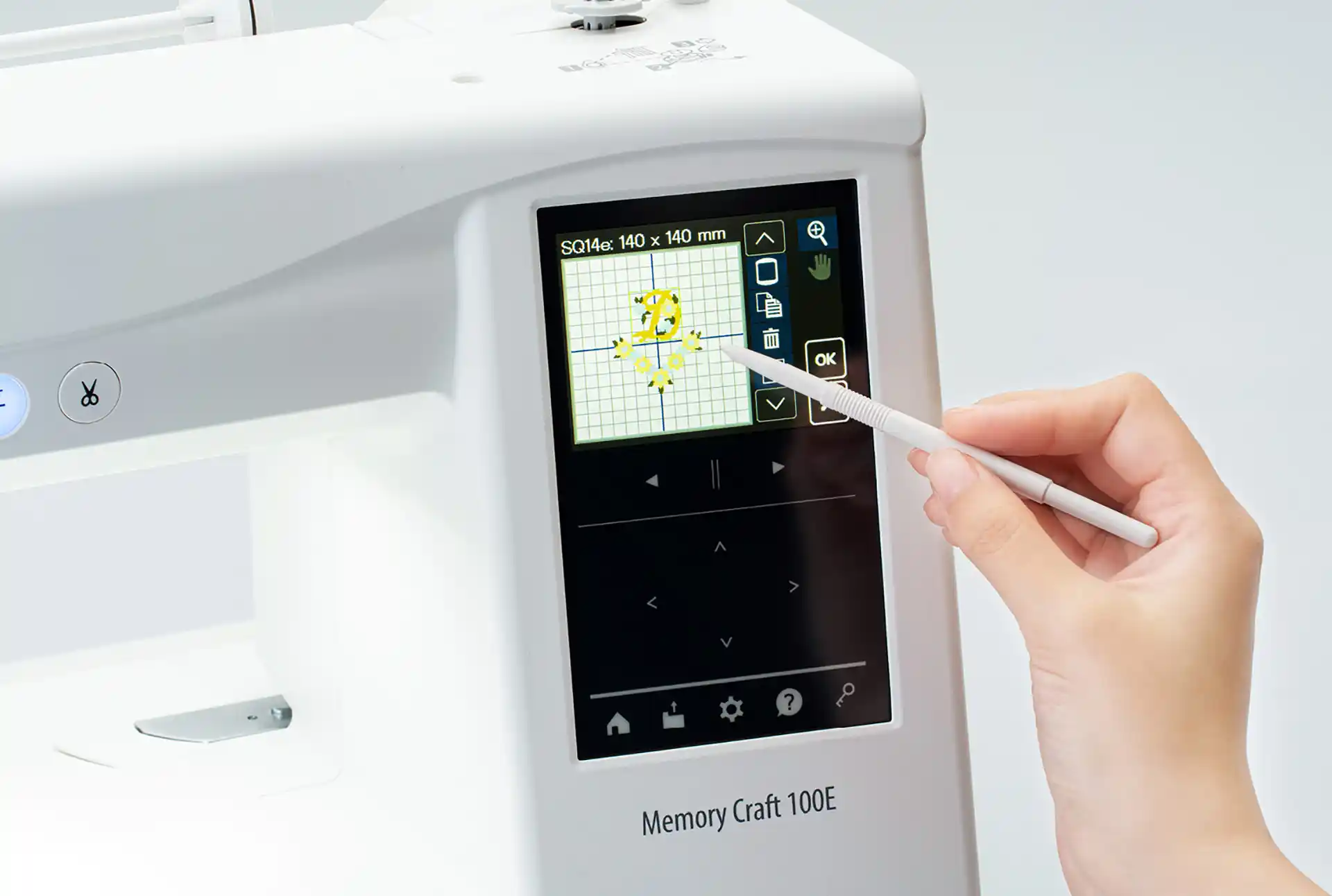Janome MC100E – gallery image