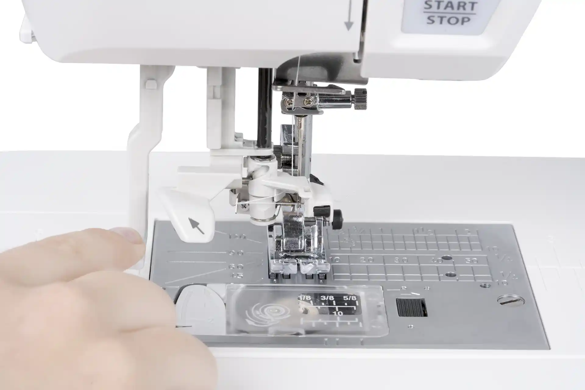 Janome Skyline S3 AE  – gallery image