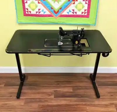 arrow featherweight table